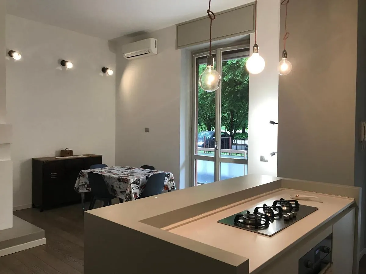 Caseospitali - Casa Raffaella, Moderno Bilocale Vicino Al San Raffaele Segrate Italy
