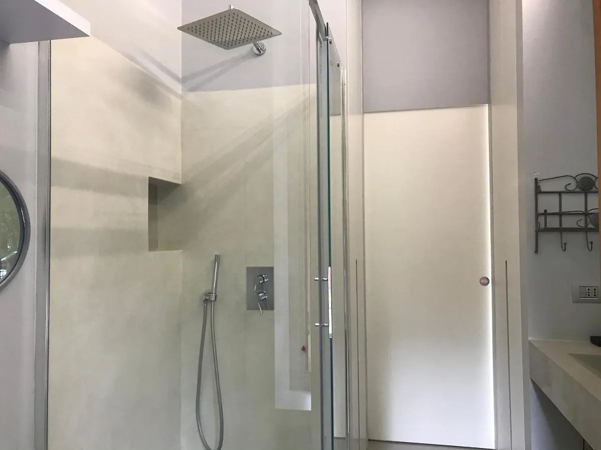 Apartment Caseospitali - Casa Raffaella, Moderno Bilocale Vicino Al San Raffaele Segrate Italy